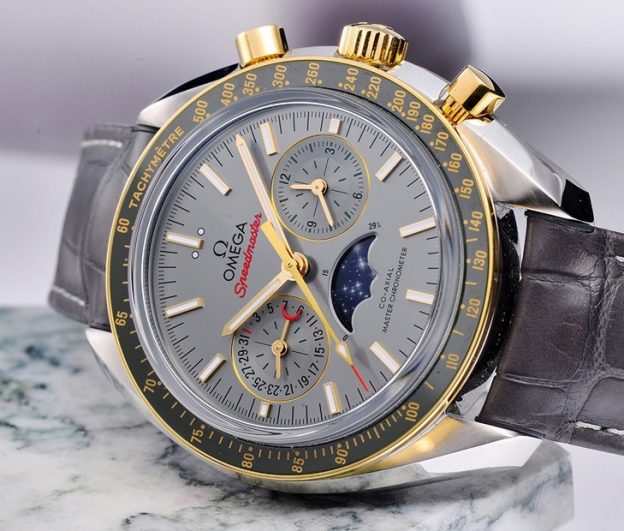 Replica Omega Speedmaster Moonphase Co-Axial Master Chronometer Review